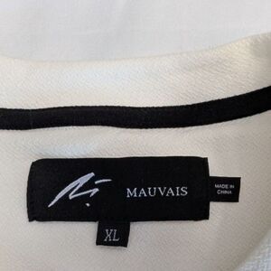 Mauvais White Short Sleeve T-Shirt XL Cotton Spandex Tee